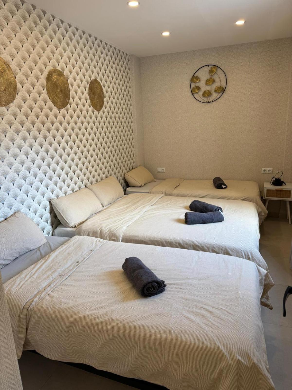 Luxury Apartments Near The Beach And Downtown Centrum 8 Alicante Zewnętrze zdjęcie