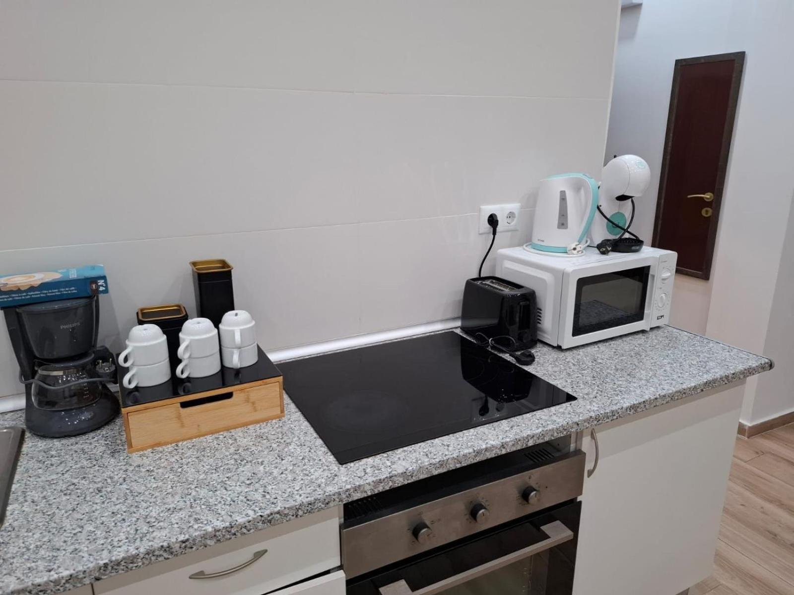 Luxury Apartments Near The Beach And Downtown Centrum 8 Alicante Zewnętrze zdjęcie