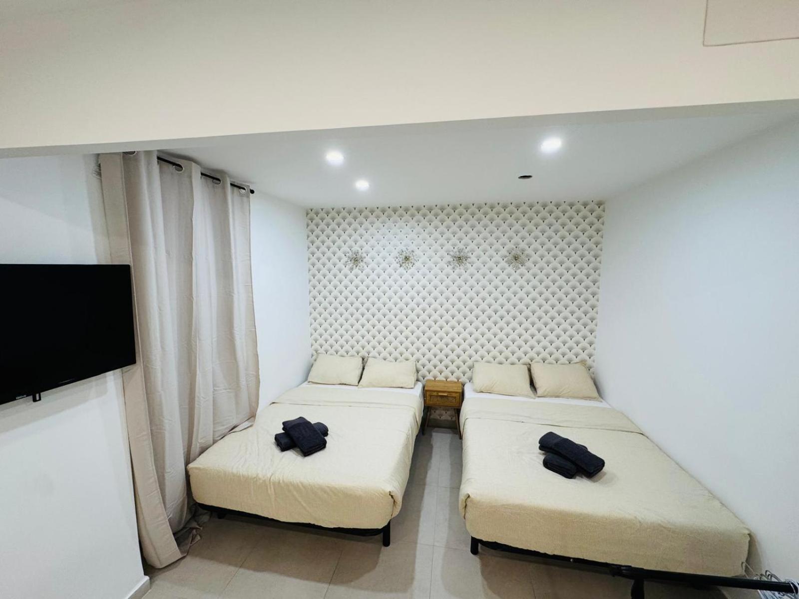 Luxury Apartments Near The Beach And Downtown Centrum 8 Alicante Zewnętrze zdjęcie