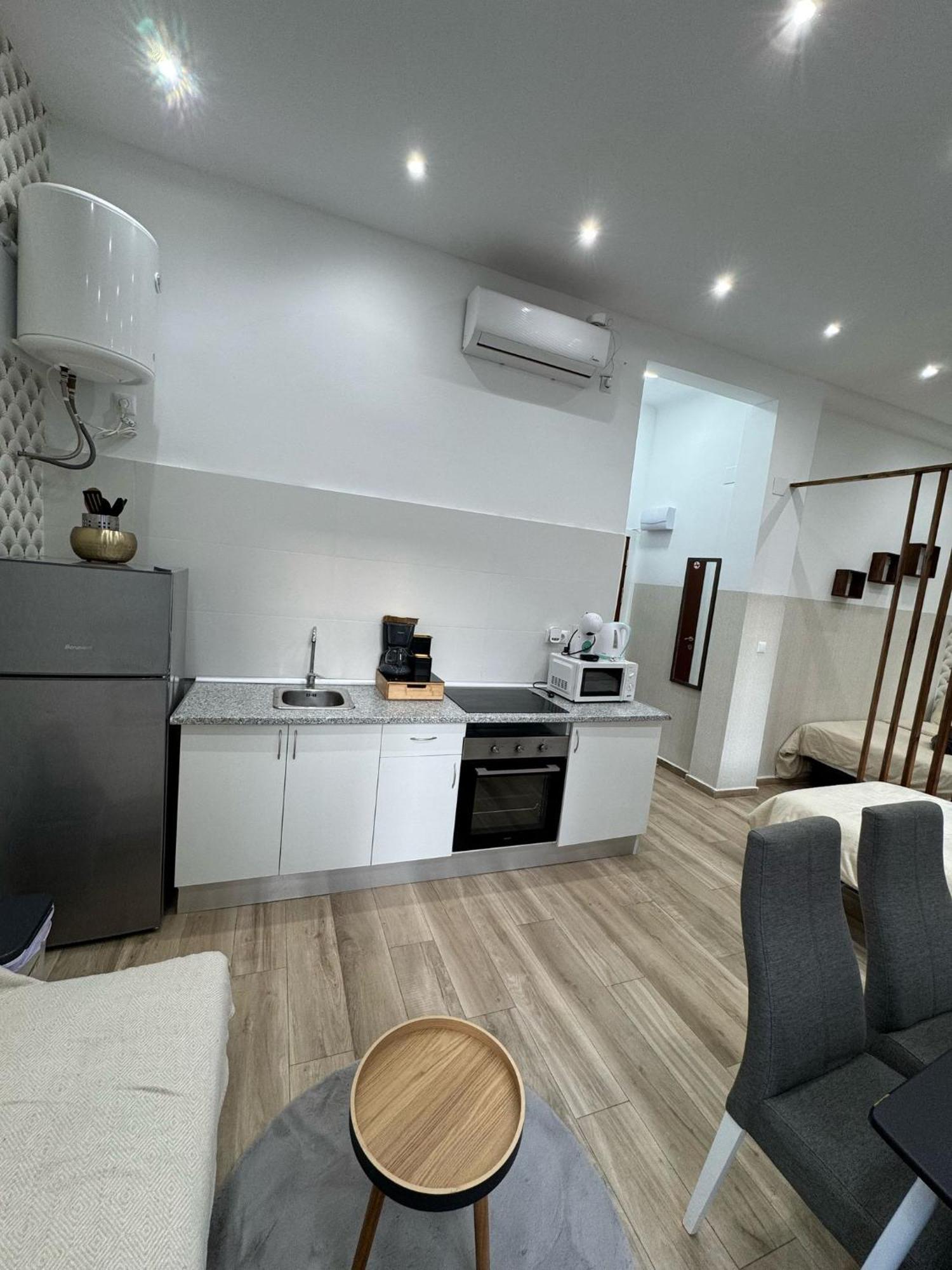 Luxury Apartments Near The Beach And Downtown Centrum 8 Alicante Zewnętrze zdjęcie